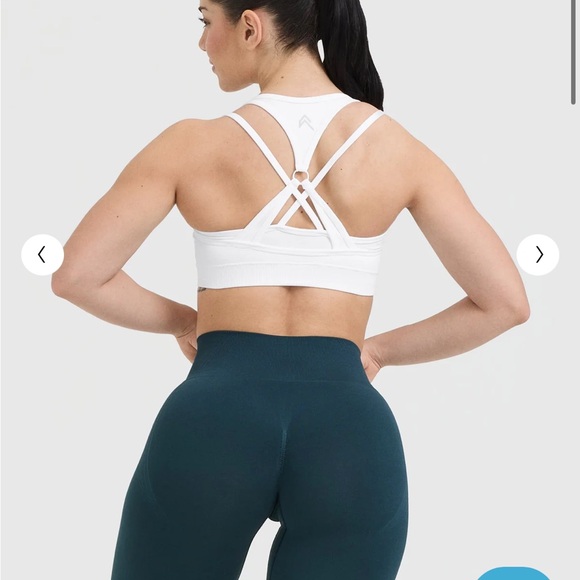 Oner Active Effortless Seamless Layered Sports Bra - Picture 2 of 2